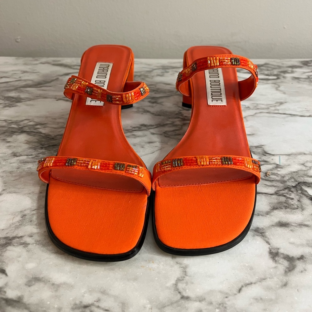 Vintage kitten heel sandals